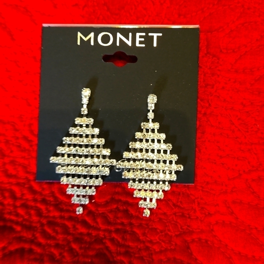 Monet Silver Tone Chandelier Rhinestone Drop Earrings Holiday Party Elegant Glam